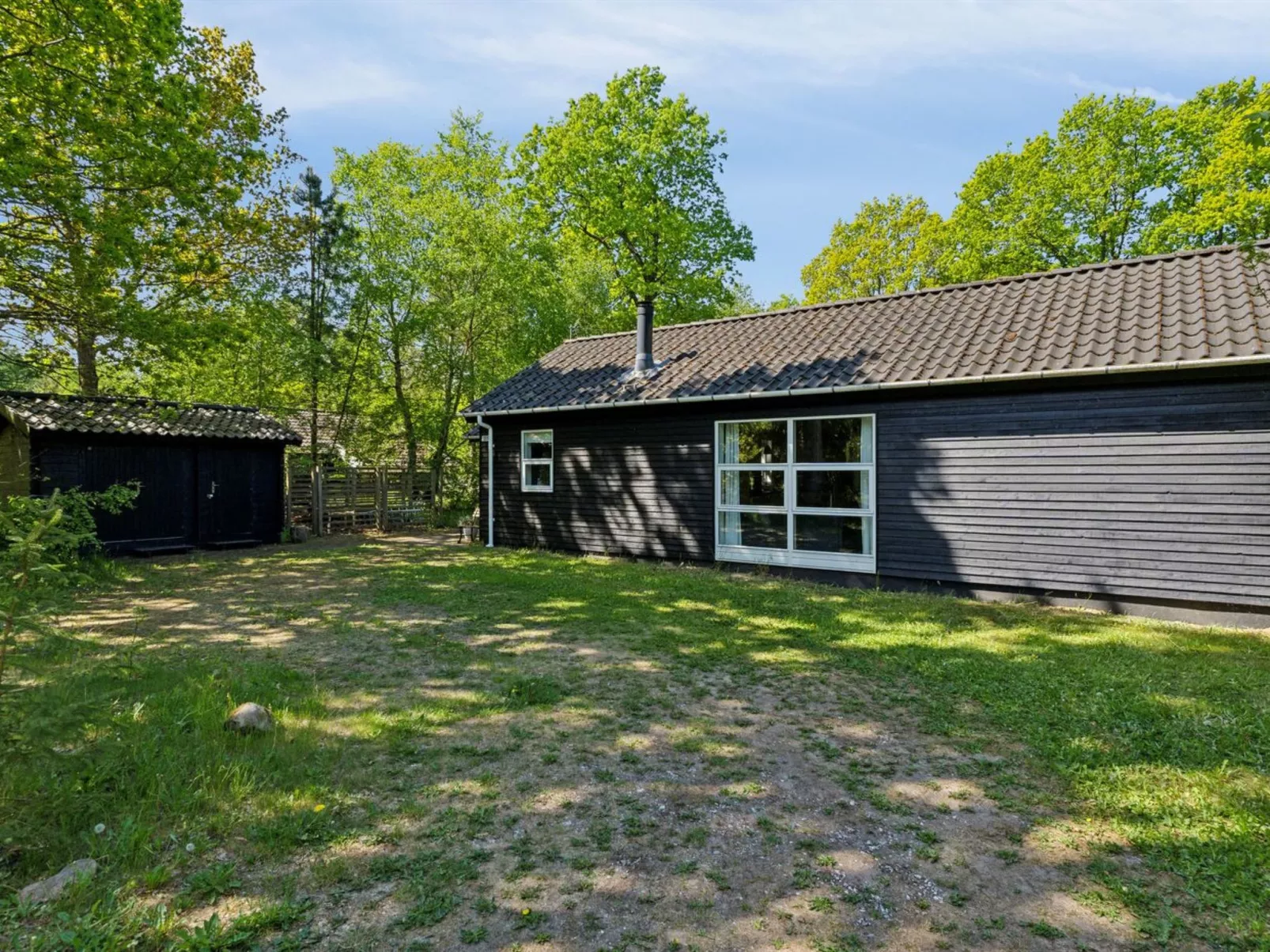 "Tomine" - 80km from the sea-Buiten