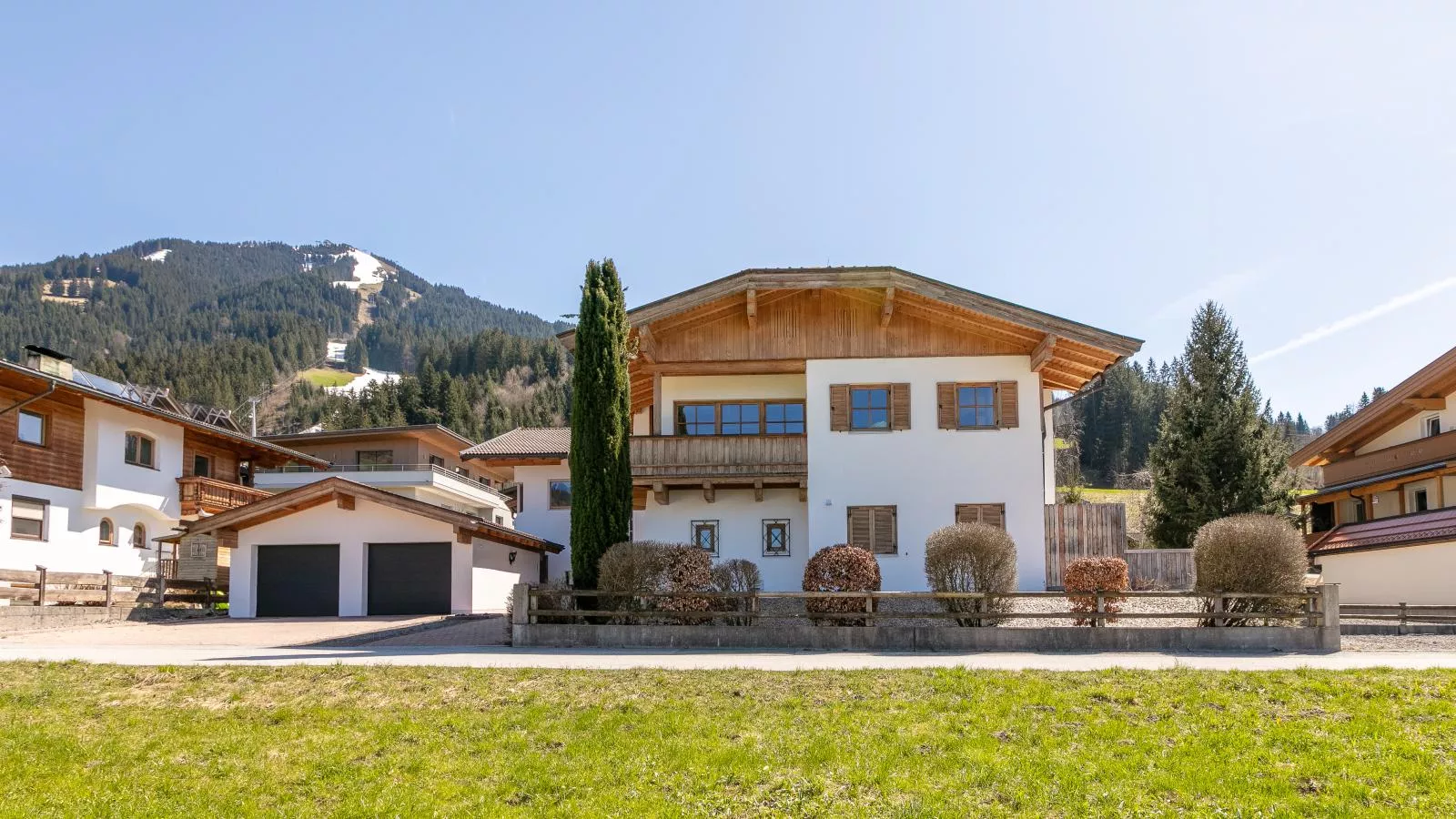Kaiser Residence Top 2-Buitenkant zomer
