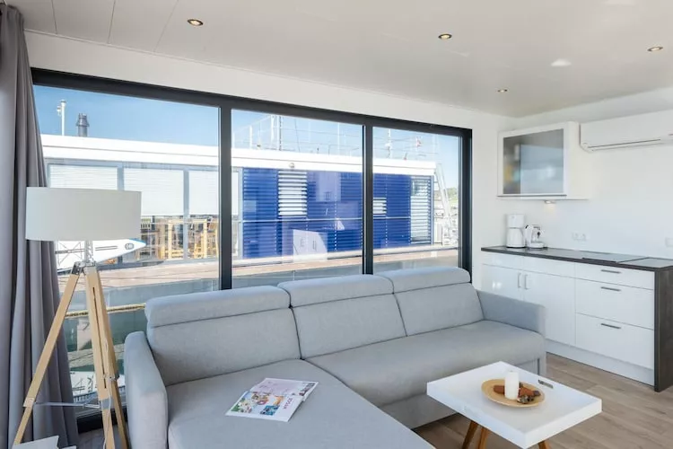 Hausboot Fjordblick / 5 Personen-Woonkamer