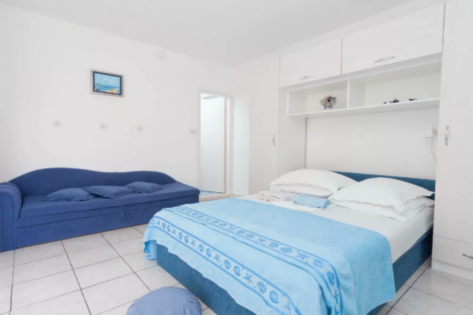 Apartments Lili - Two Bedroom Apartment with Balcony-Slaapkamer