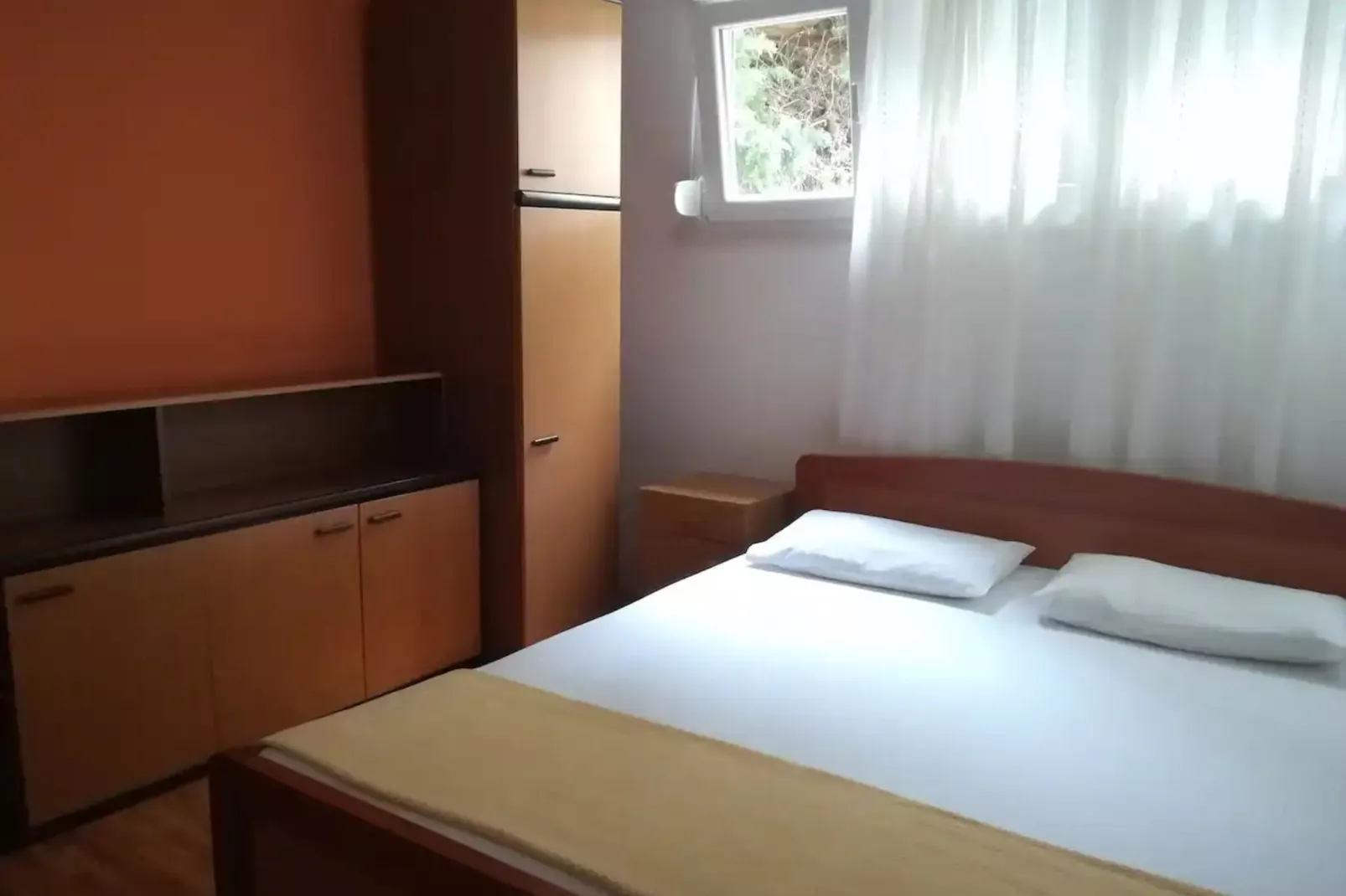 Friendly Well Located Family Apartment - One bedroom apartment-Slaapkamer
