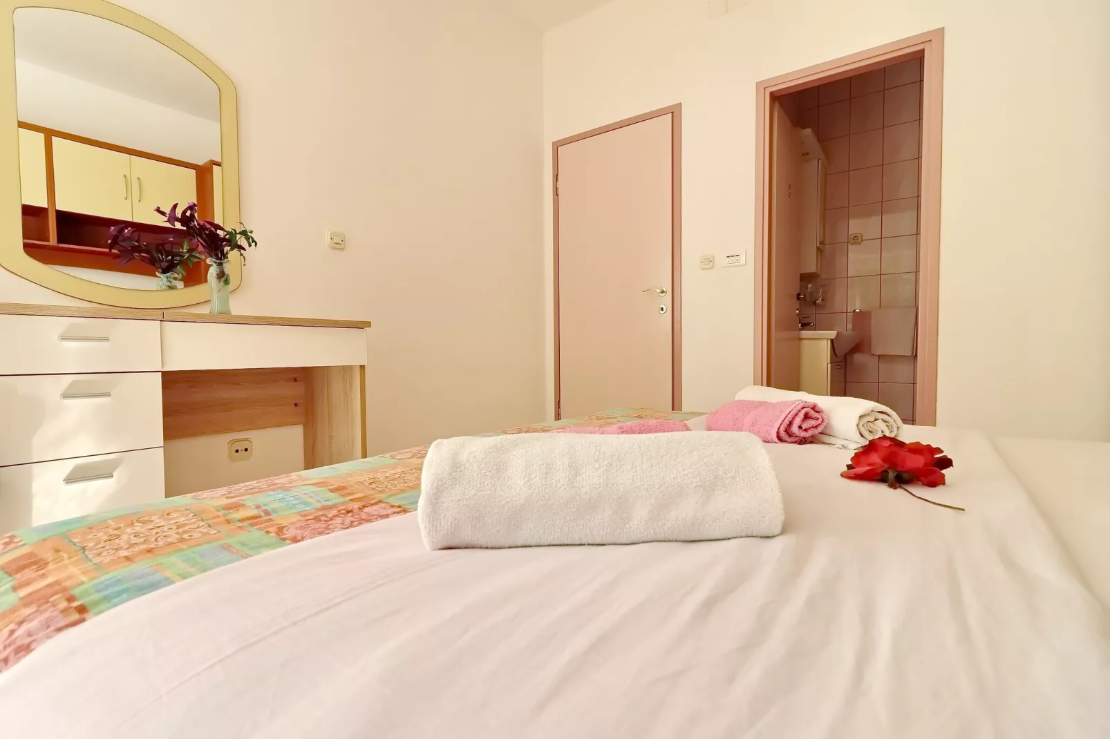 Apartments Villa Cebalo Korčula - Superior Three Bedroom Apartment with Terrace and Sea View  MARKO-Slaapkamer