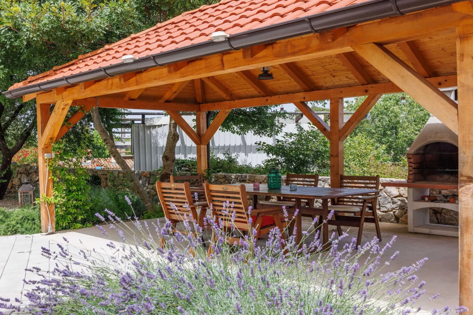 Wonderful Krk Island Stay: Shared Pool, Grill Patio, and Nearby Beaches - Studio Apartment-Buitenlucht