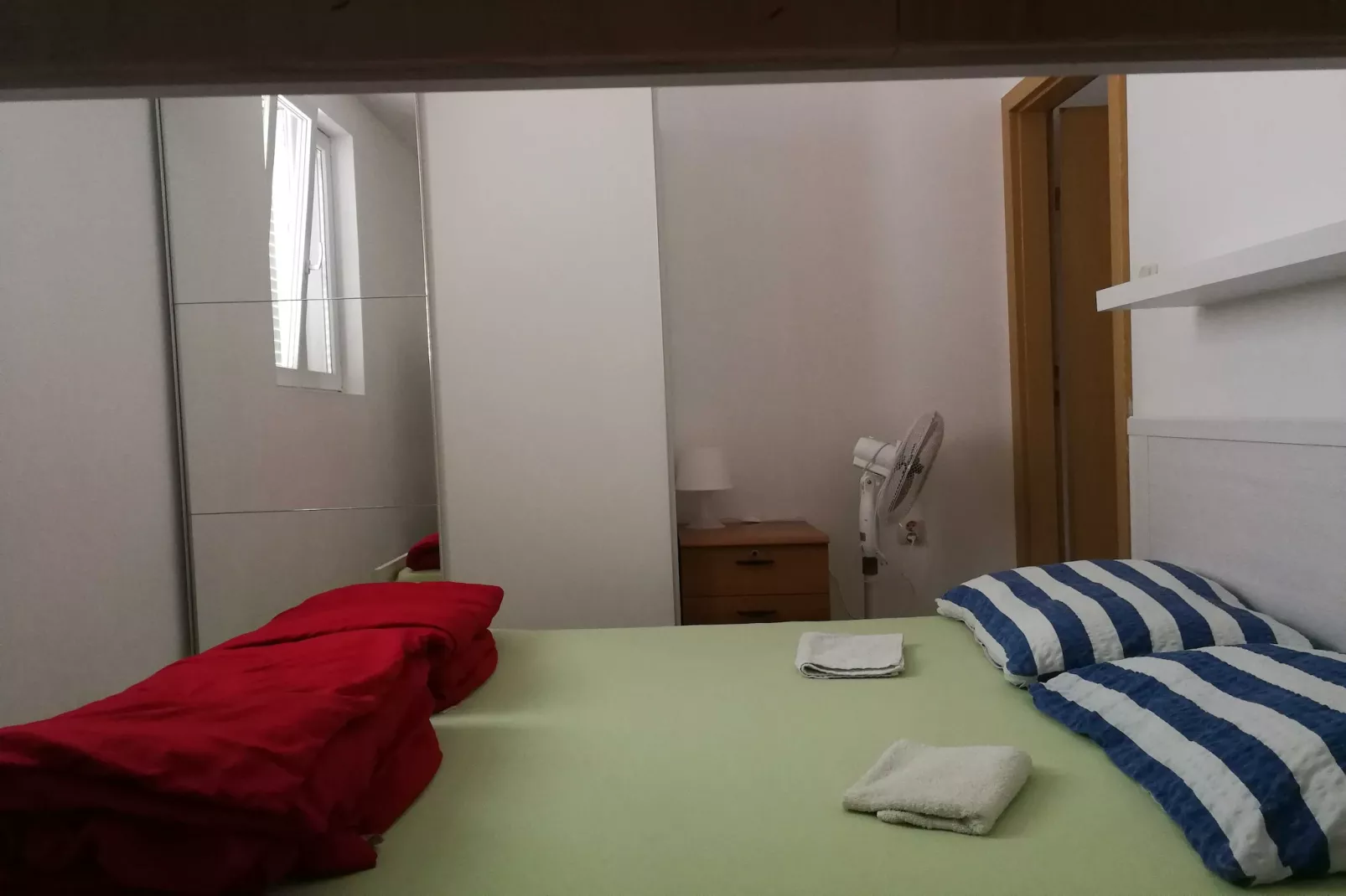 Two-Bedroom Apartment (A2-Luna)-Slaapkamer