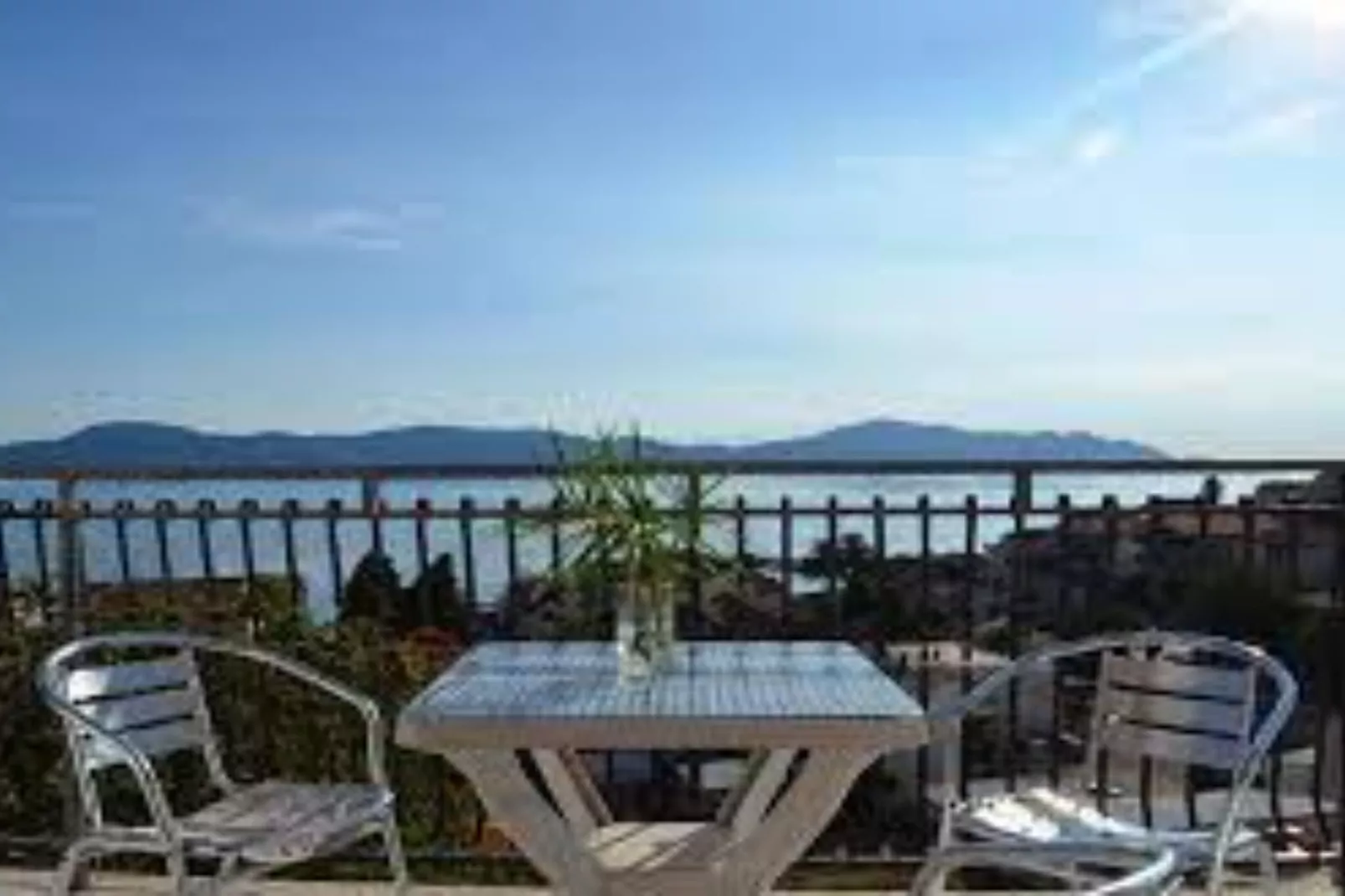 Two Bedroom  Apartment with Terrace and Sea View 4-Terrasbalkon