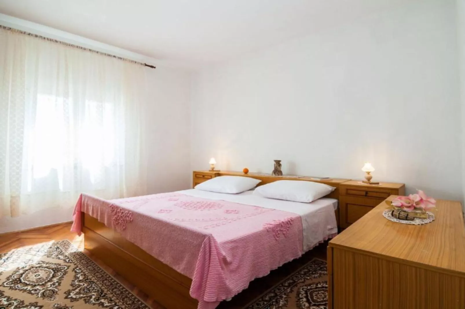 Seaside Oasis Apartments on Island Ugljan - Two Bedroom Apartment with Terrace (owner Cvita 3)-Slaapkamer