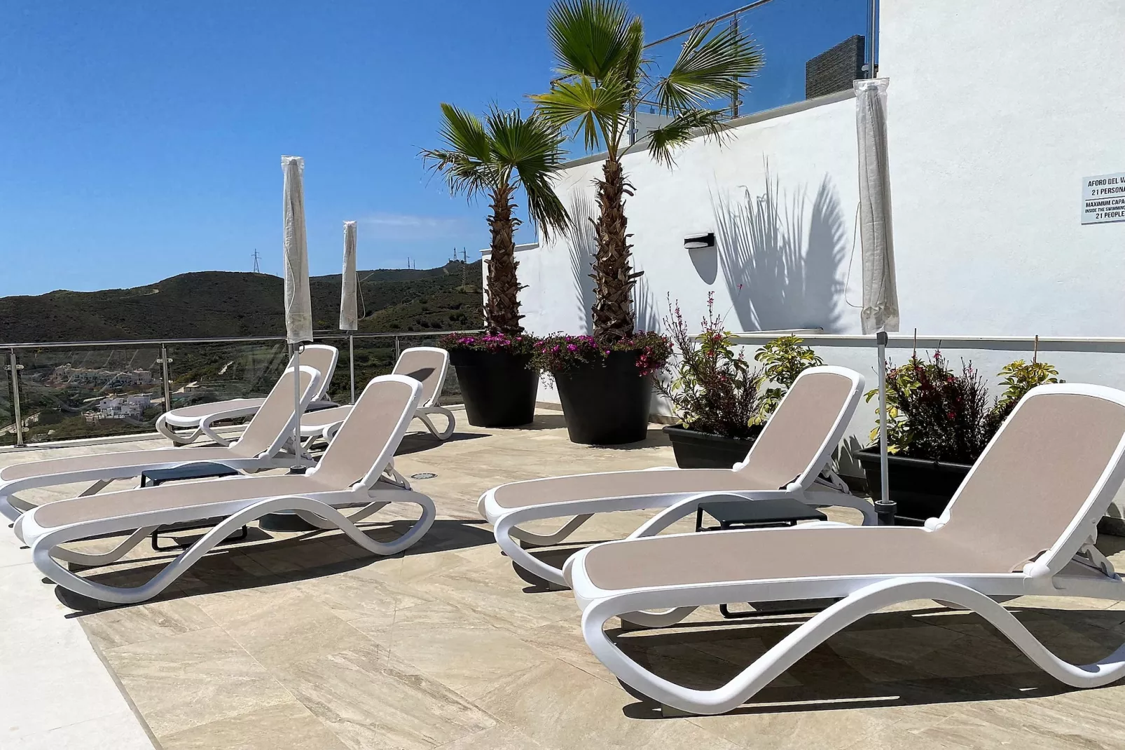 Balcon del Mar Seaview 113 by Casasol-Zwembad