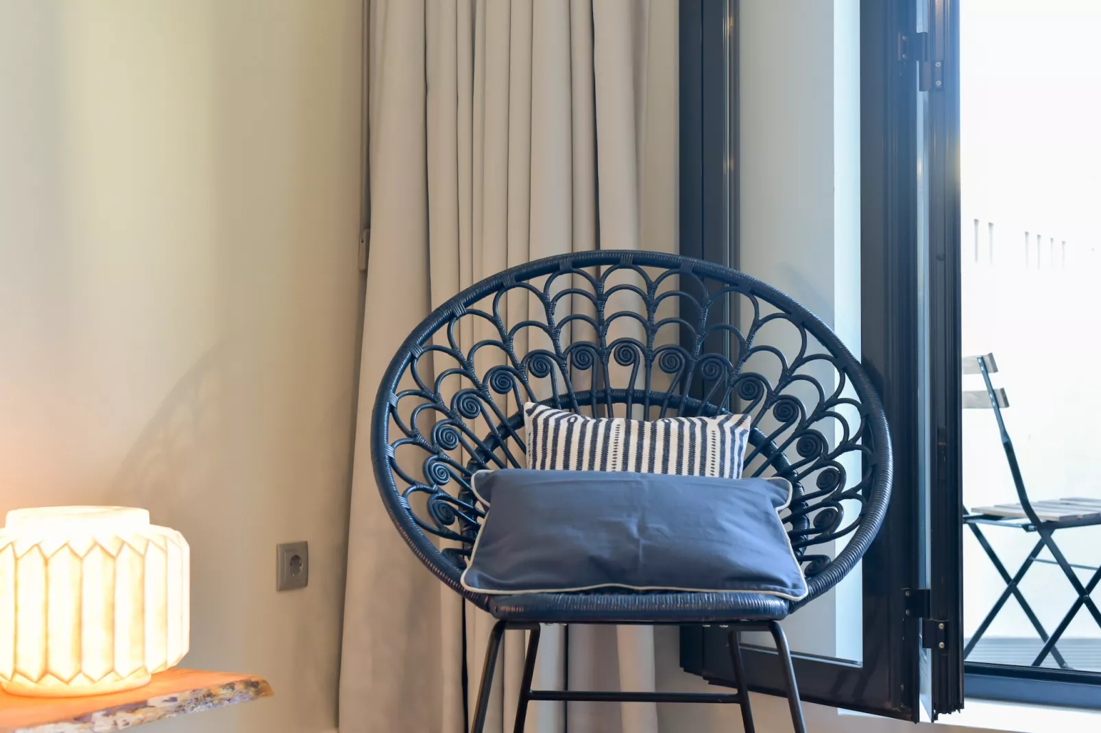 Feel Porto Syrah Townhouse-Woonkamer