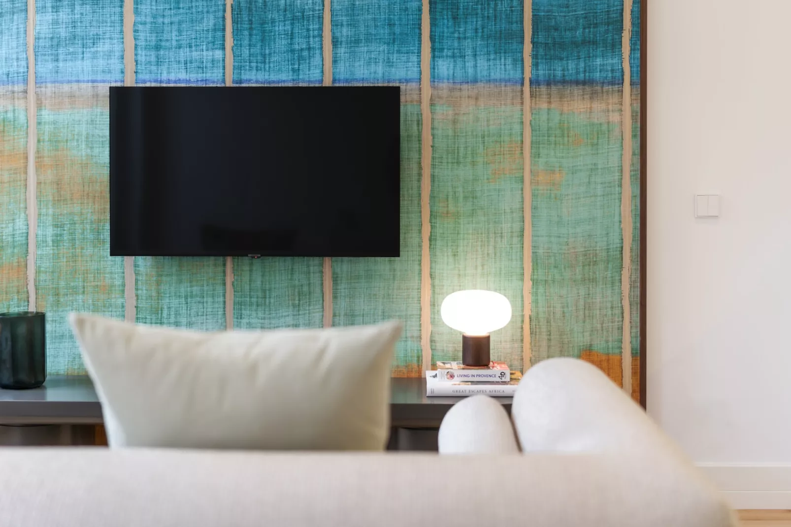 Feel Porto Clérigos Charm Flat 2.2-Woonkamer
