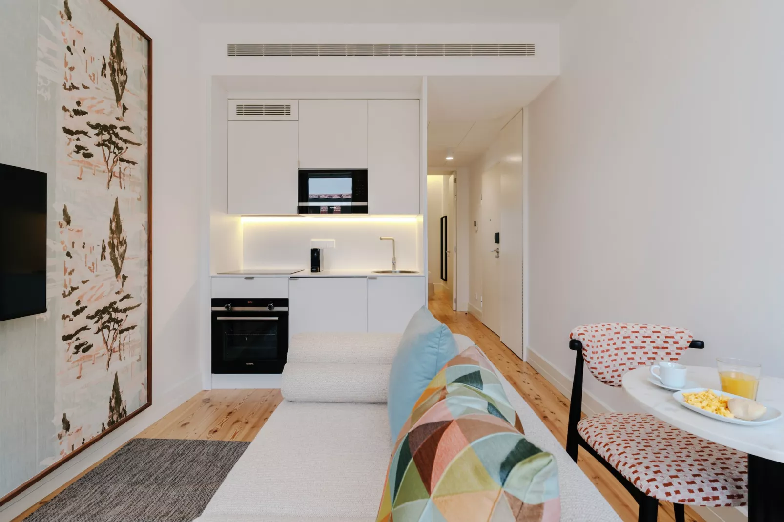 Feel Porto Clérigos Charm Flat 2.3-Woonkamer