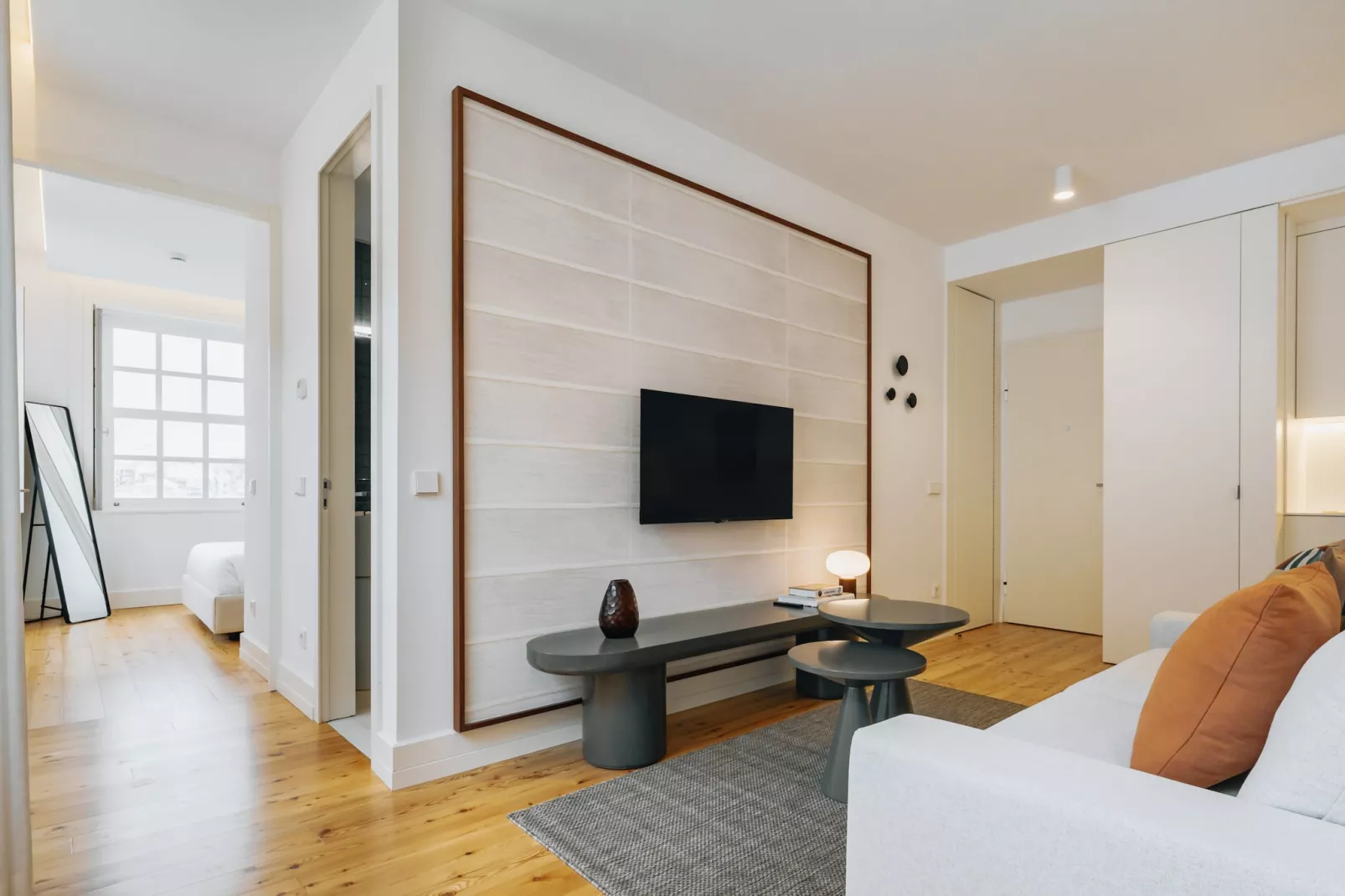 Feel Porto Clérigos Charm Flat 4.1-Woonkamer