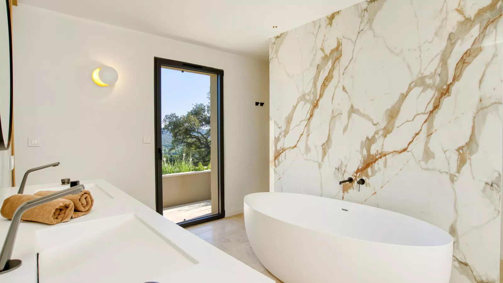 Vue Saint Tropez-Badkamer