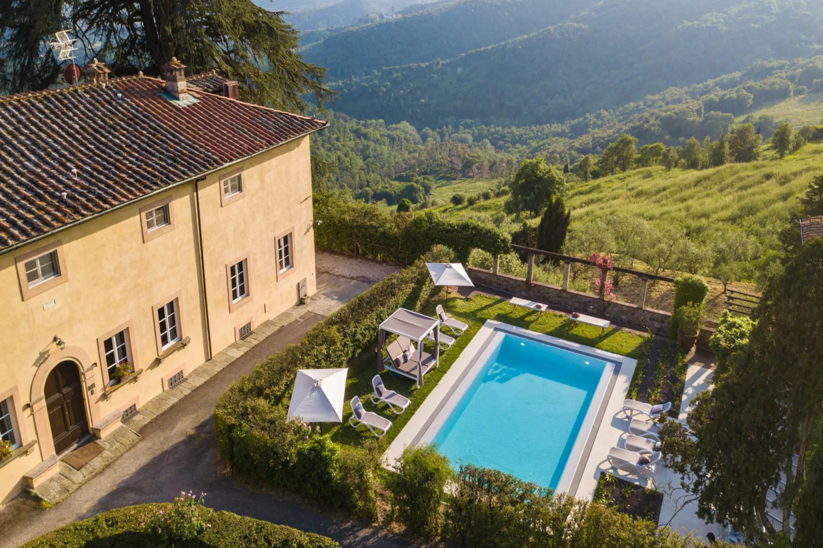 Villa Borbone - perched on the Lucca Hills-Niet-getagd