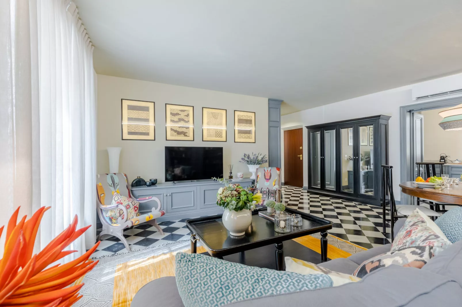 Gimber Tales, a First Floor Apartment-Niet-getagd