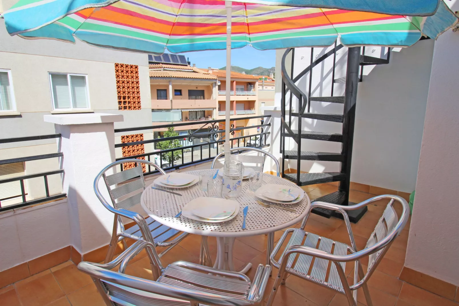 2027-POETA MARQUINA 10 2º-Terras