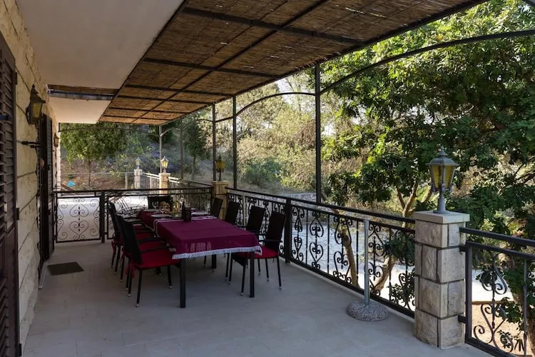Rooms Villa Bašica - Basic Double Room with Forest View (Soba 1)-Uitzicht