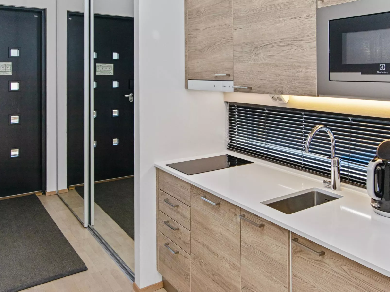 Eerikkilä lomahuoneisto 64-Binnen