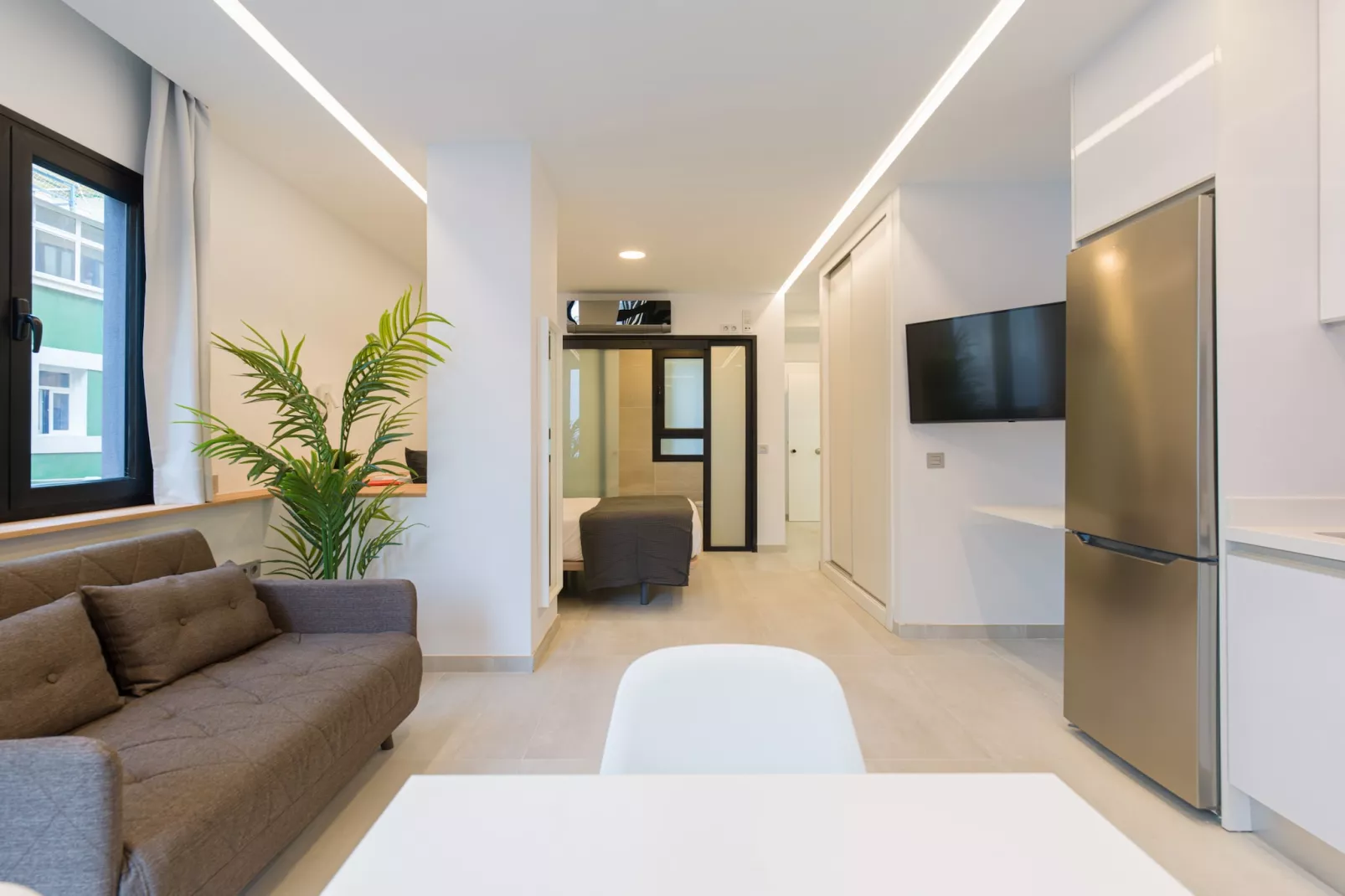 Fonolita Beach Home By CanariasGetaway-Woonkamer