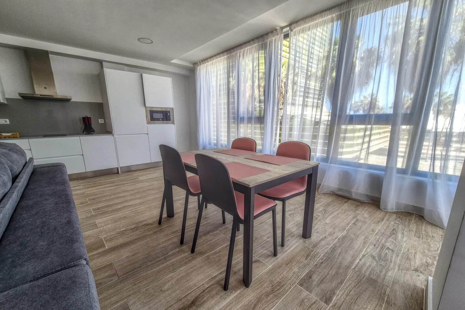 Yan Building 2B BY CanariasGetaway-Eetkamer