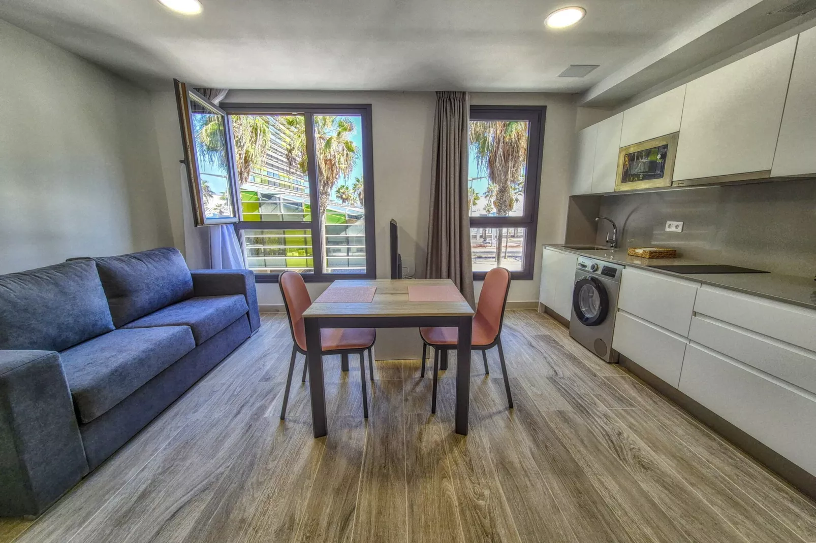 Yan Building 3A by CanariasGetaway-Eetkamer