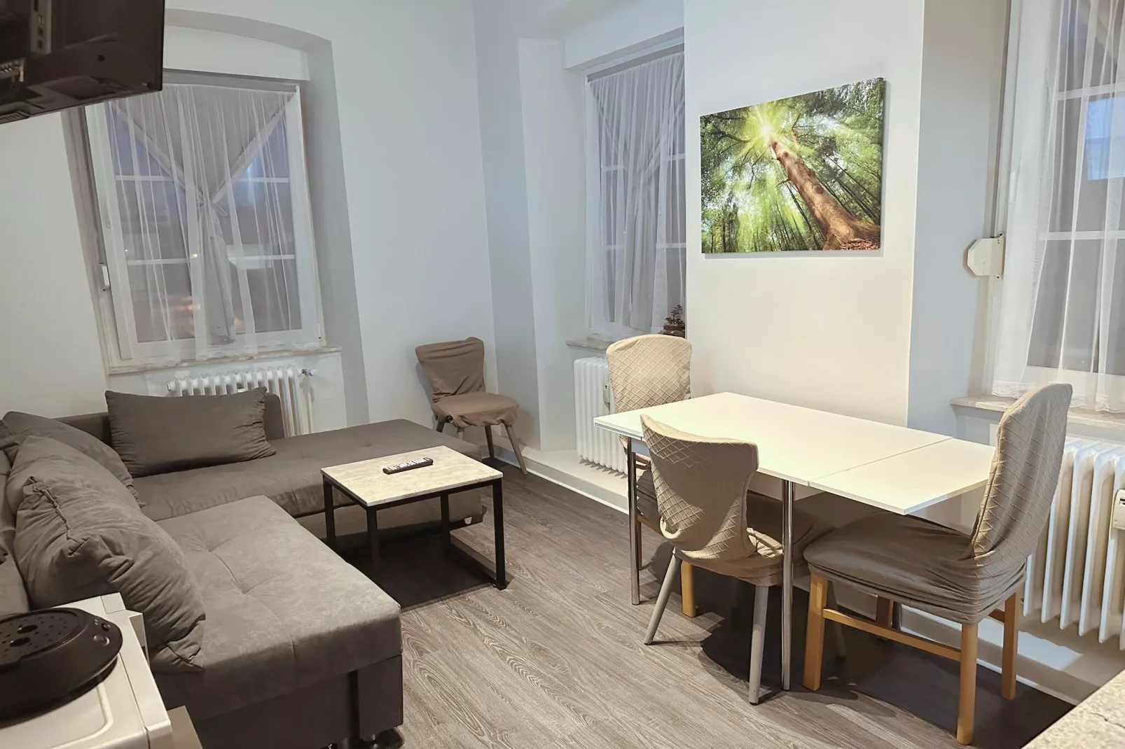 PH2 Apartment mit 2 Schlafzimmern Pellinger-Hof-Woonkamer