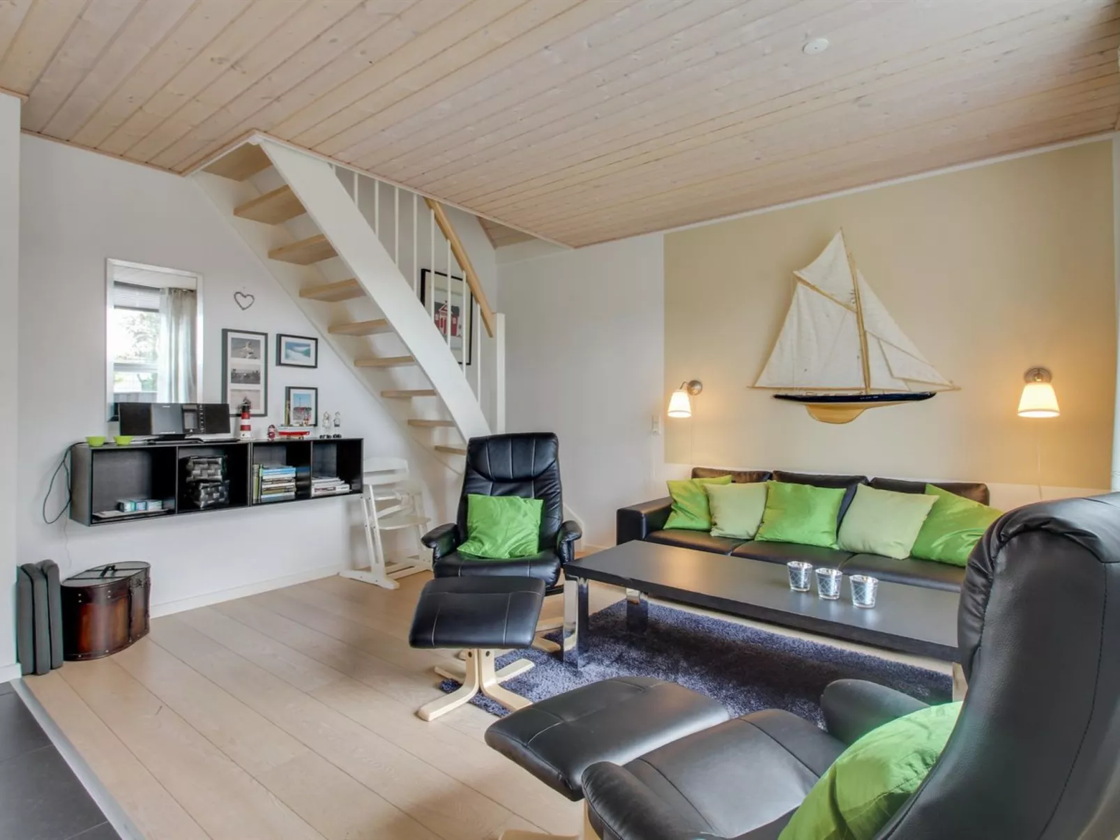 "Lucjan" - 800m from the sea-Binnen