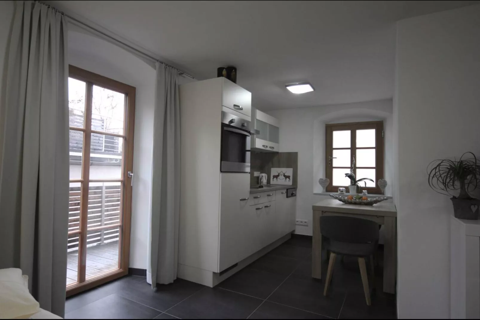 Jägerhaus Apartment Georg-Keuken