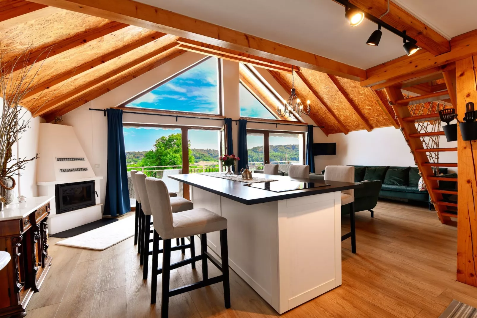 Plivanje u zalazak sunca - Three Bedroom House-Woonkamer