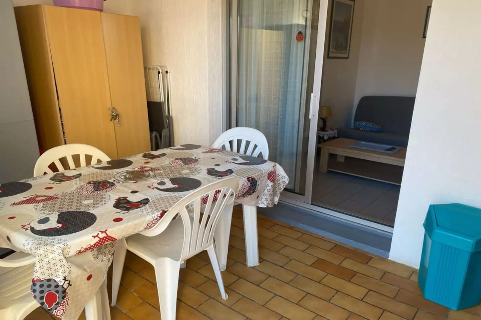LOU 150 ROUILLON-Eetkamer