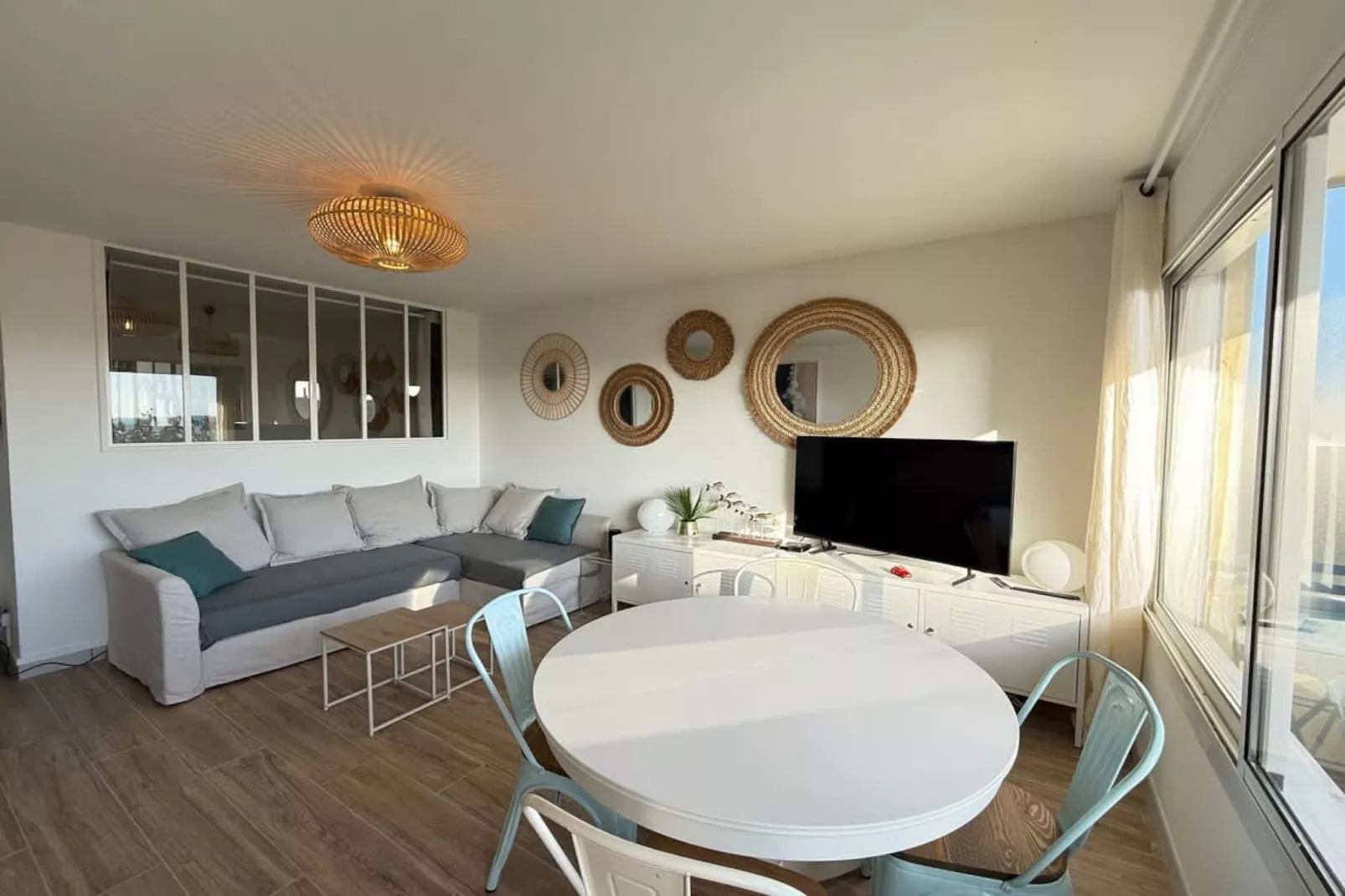 82 Vue Mer et Plage-Woonkamer