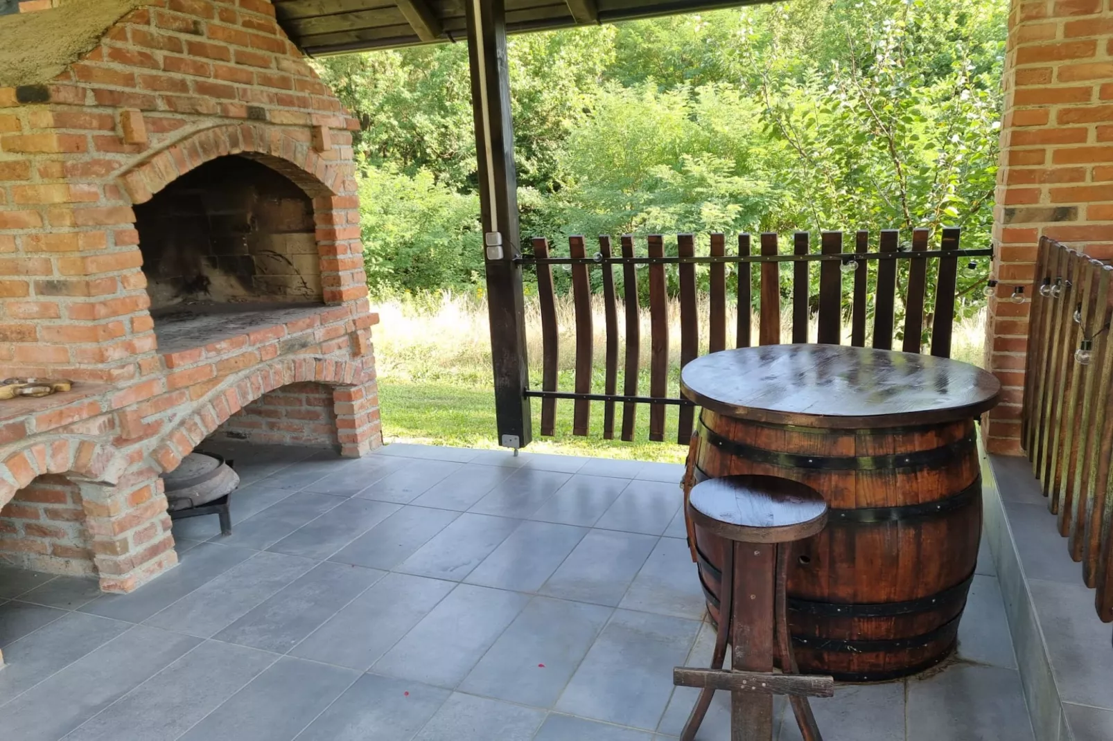Holiday Home Katica - Two-Bedroom Holiday Home-Faciliteiten