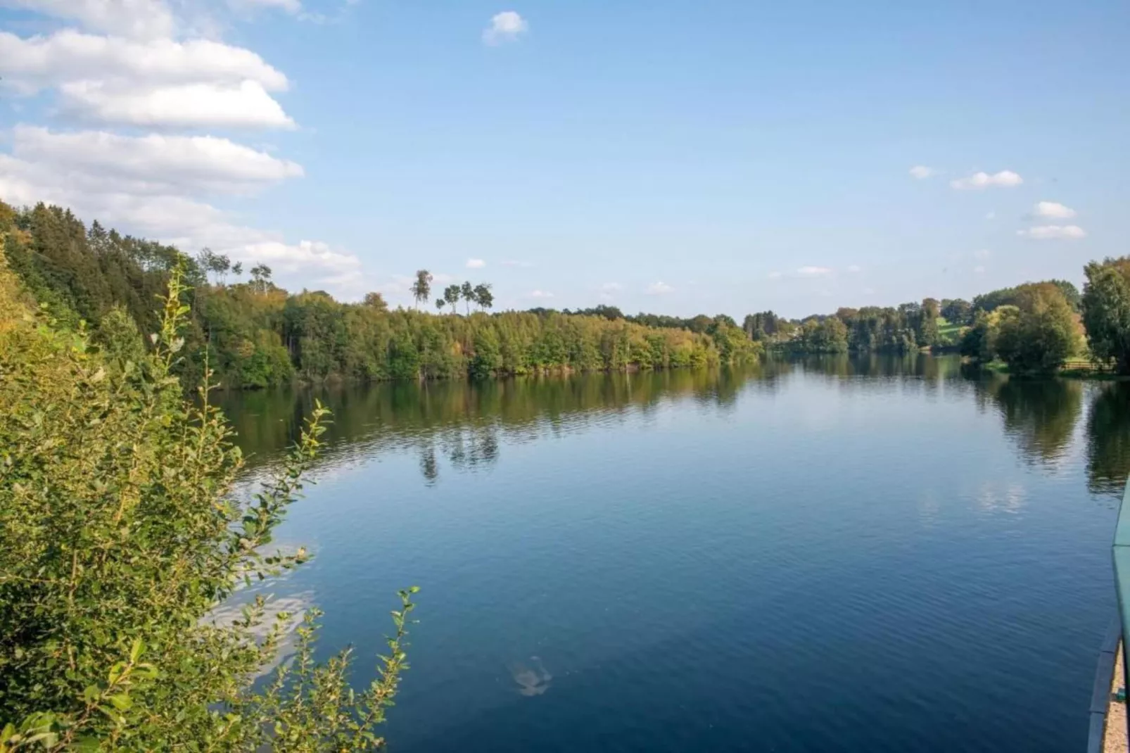 La Terrasse du Lac-Gebieden zomer 20km