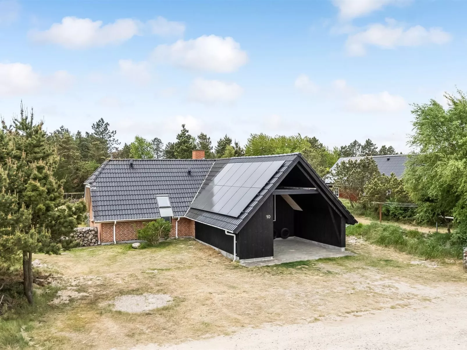 "Thythkil" - 3km from the sea-Buiten