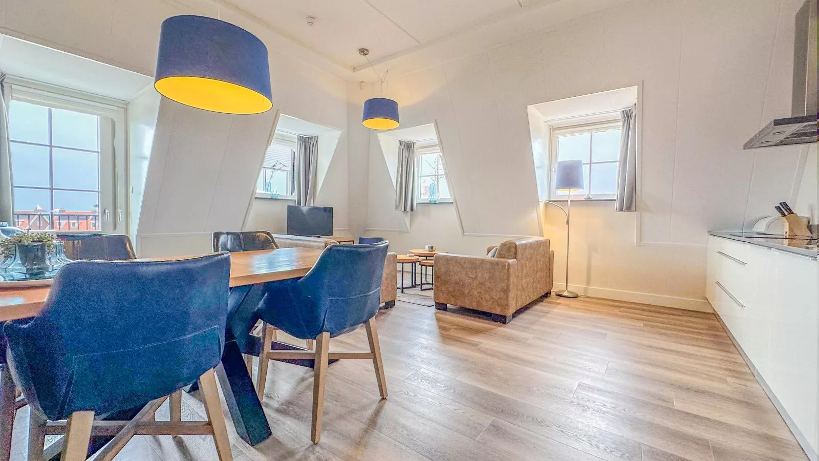 Top luxe 27G-Eetkamer