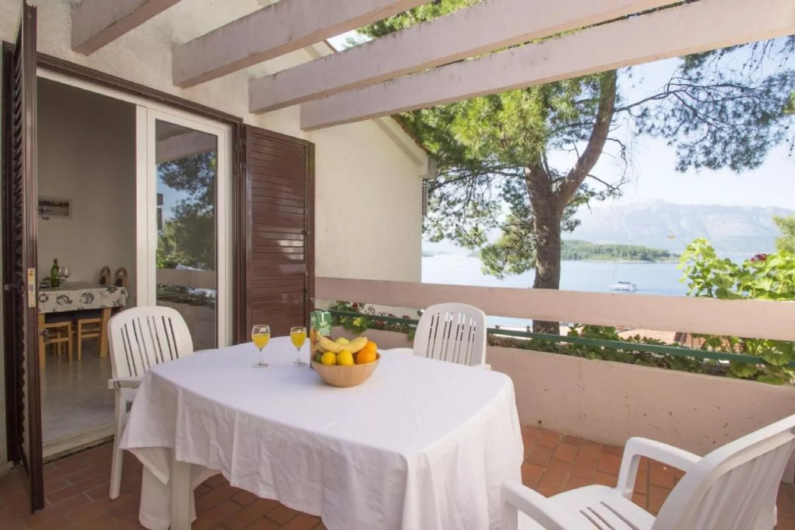 Lumbarda Resort Apartments - Standard One-Bedroom Apartment E7-Terrasbalkon