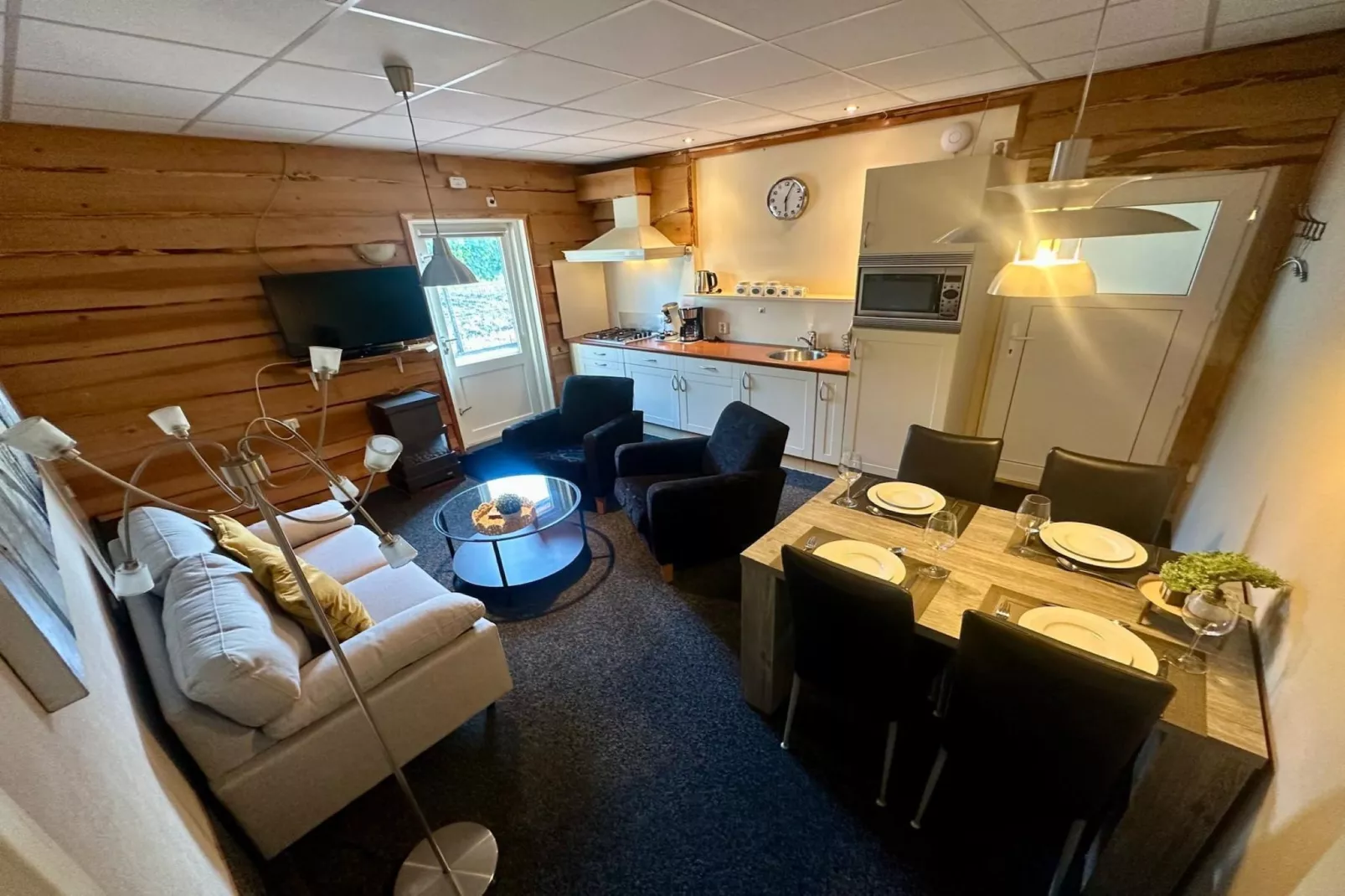 Okken House 3A-Woonkamer