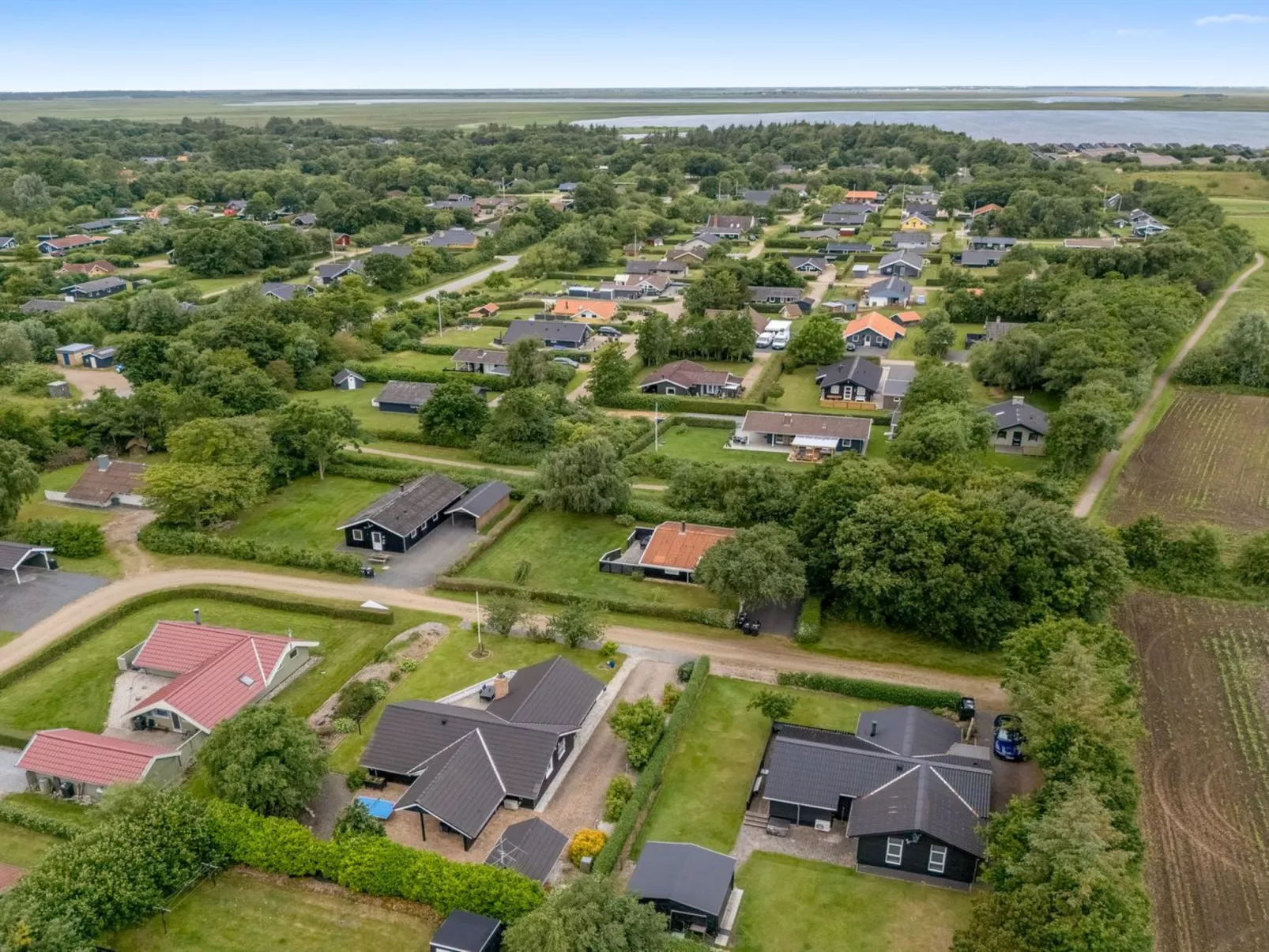 "Tinne" - 800m to the inlet-Buiten
