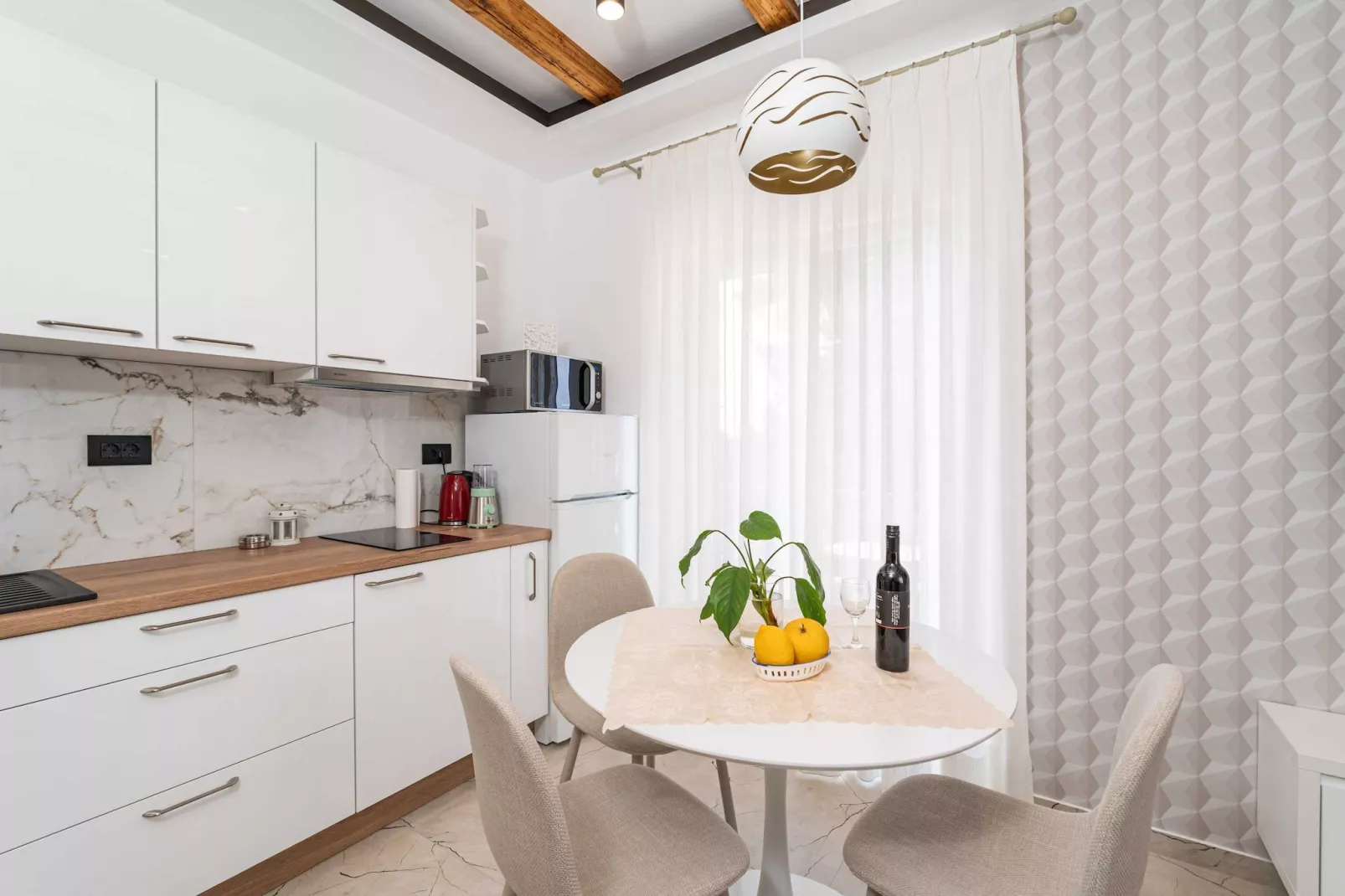 Apartment Villa Palma - One bedroom apartment with Balcony and Sea View (Apartman 2)-Keuken