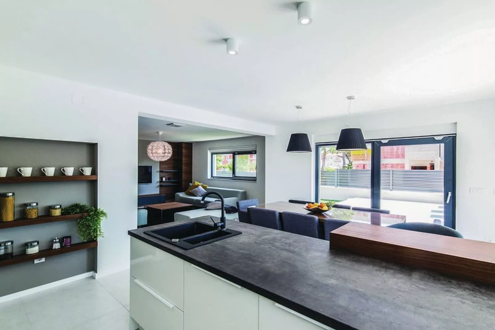 Modern Kastel Villa with Private Pool, Gym, and Large Outdoor Space - Eight Bedroom Villa-Keuken
