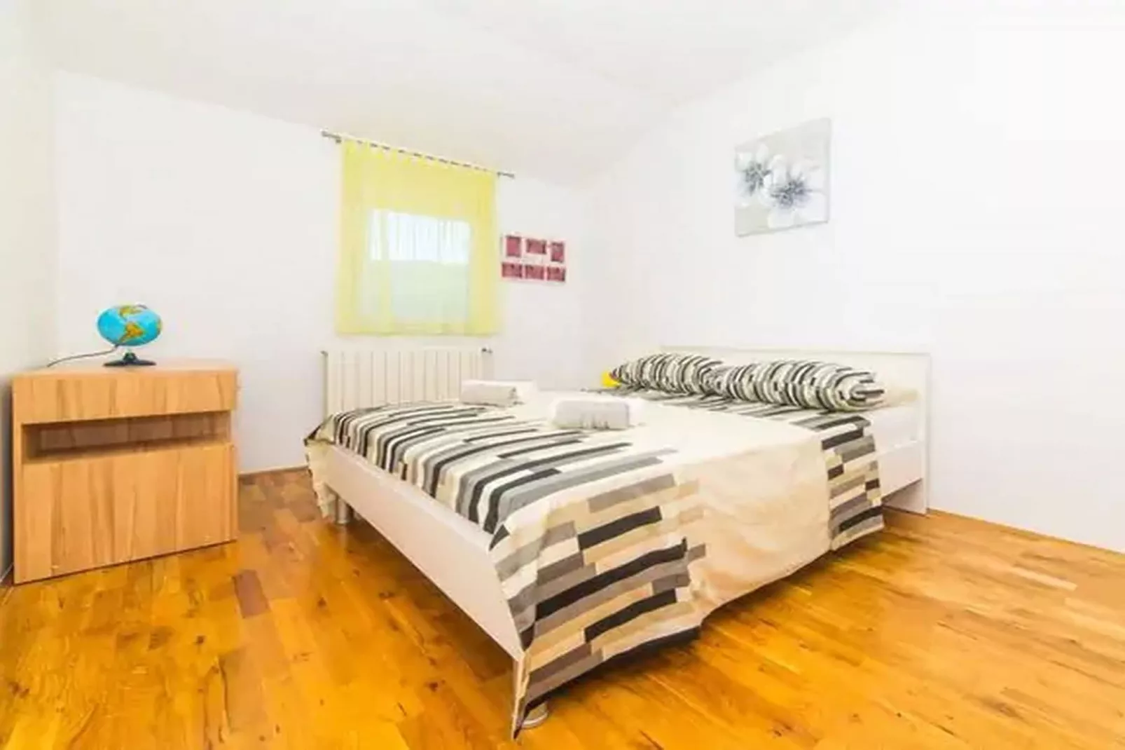 Three Bedroom Holiday Home-Slaapkamer