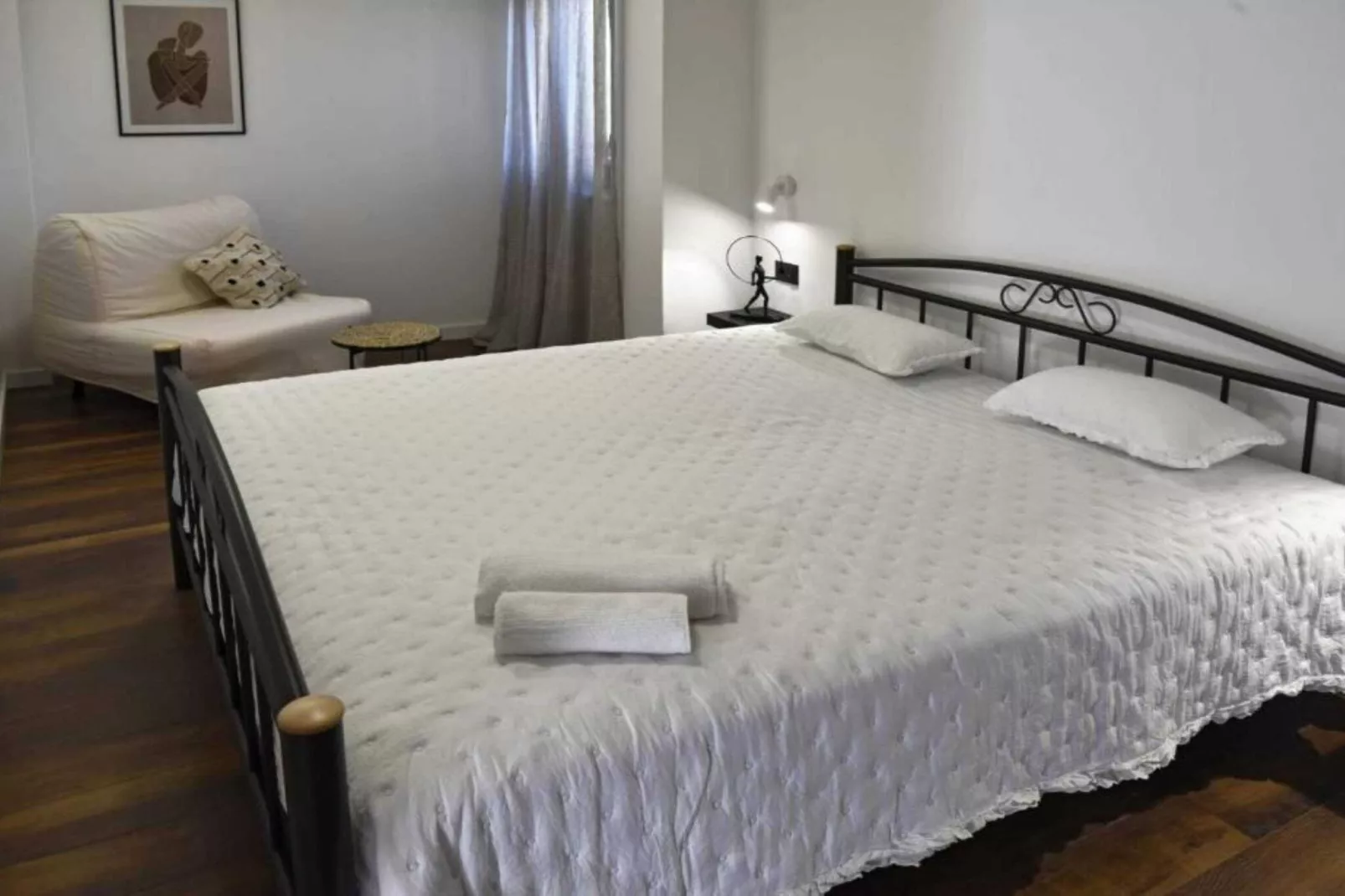 Luxury Slatine Apartments with Terrace and Garden - One Bedroom Apartment with Terrace-Slaapkamer