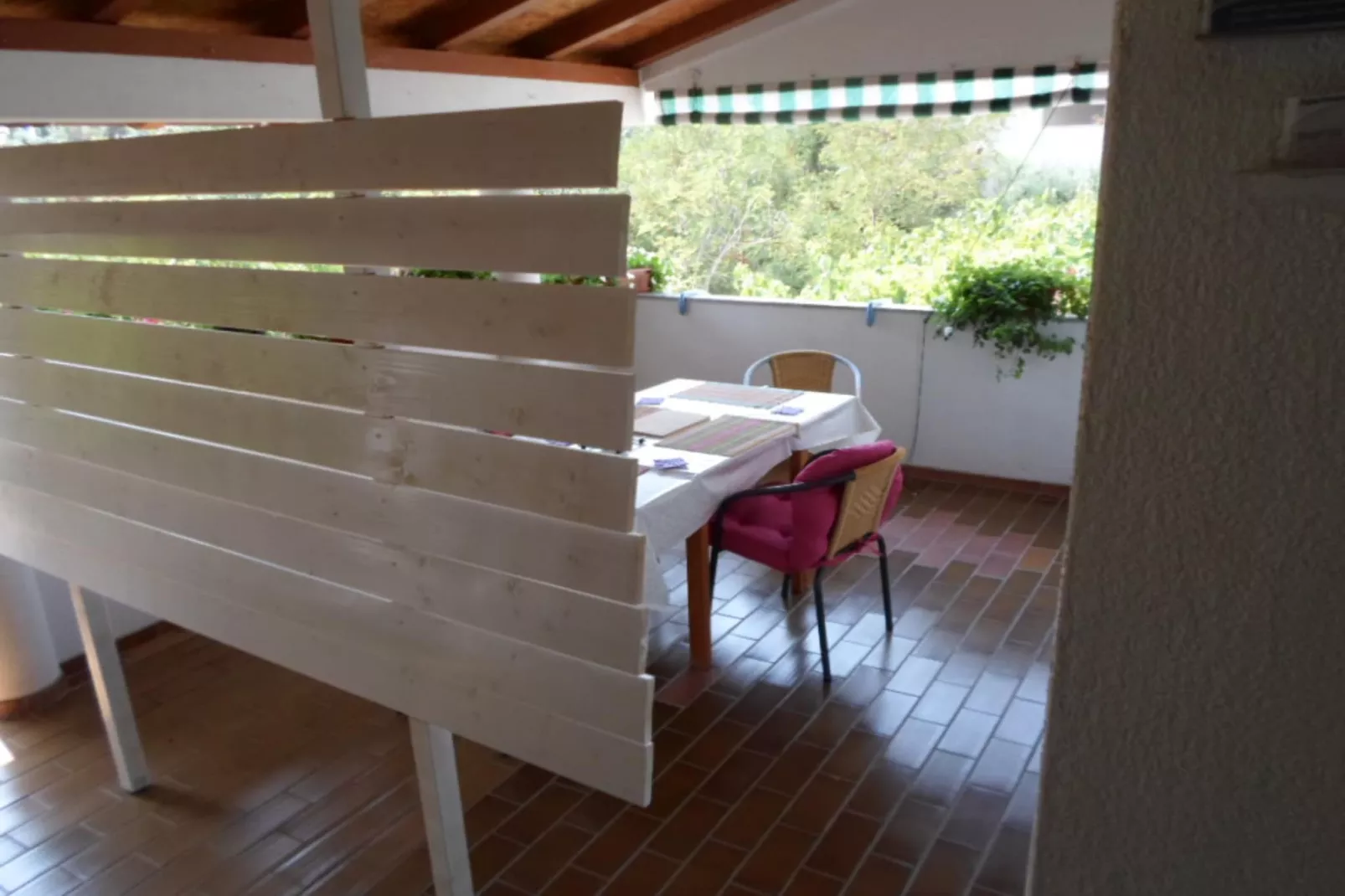 Studio Apartment (Kata 2)-Terrasbalkon