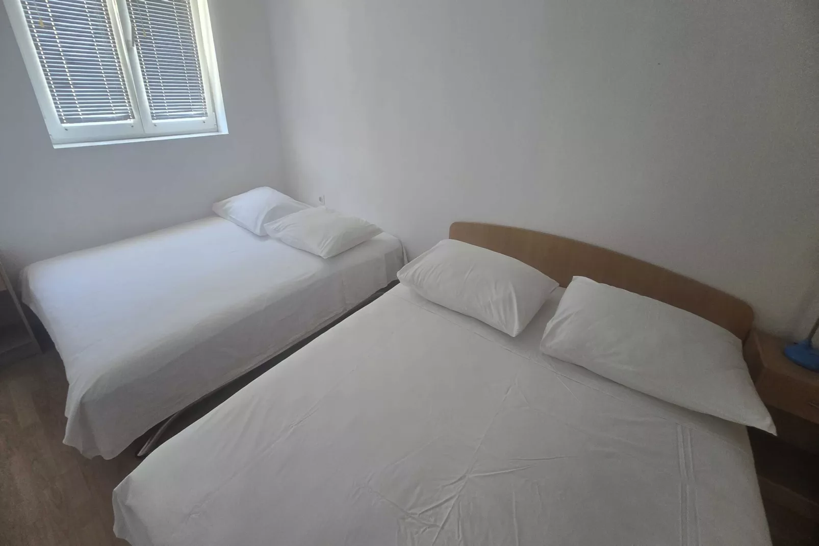 Apartments Mateo - One Bedroom Apartment - White-Slaapkamer