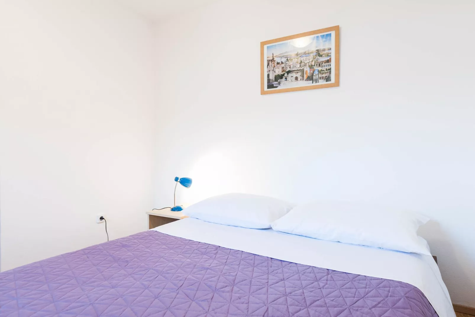 Cozy Apartments in Zadar with Sea and Mountain Views - One Bedroom Apartment with Balcony (owner 1)-Slaapkamer