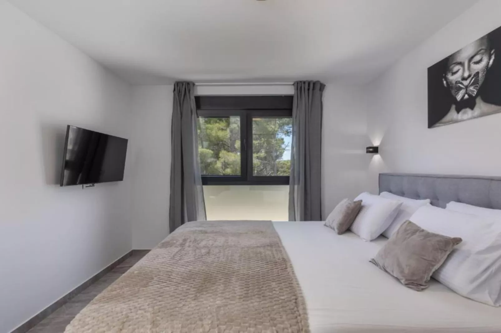 Charming Apartment Island Krk - Three Bedroom Apartment-Slaapkamer