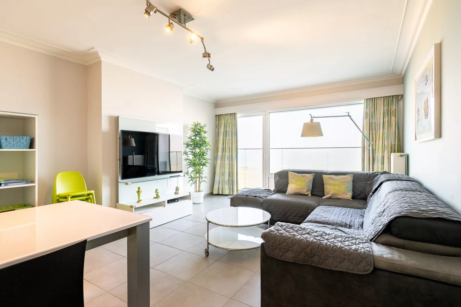 EXCELSIOR 28C-Woonkamer