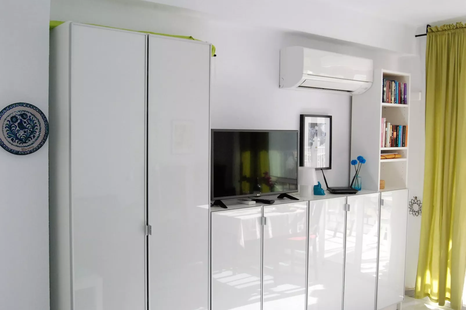Coronado 124 Apartment by Casasol-Woonkamer