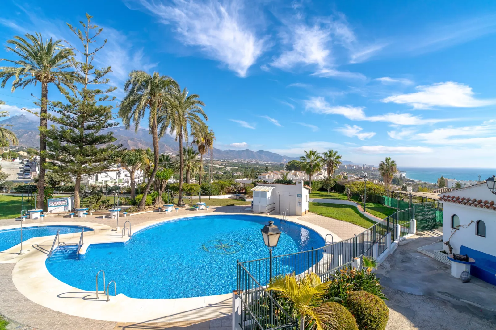 Villa Caritas Punta Lara by Casasol-Zwembad