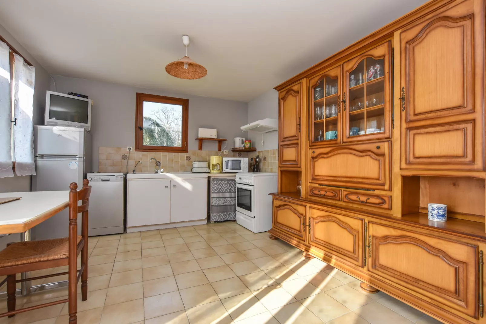 La Maison Albizzia-Keuken