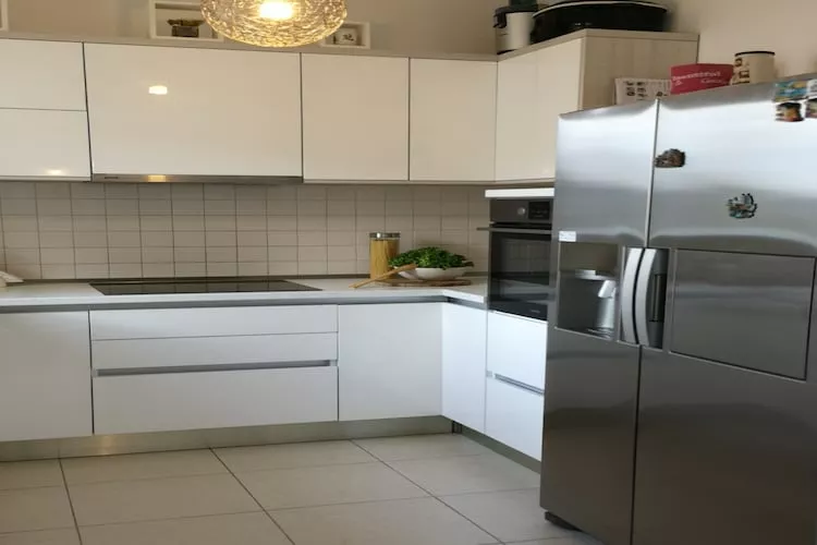 Apartment Blue Infinity 3 LeMi - Two Bedroom Apartment with Balcony and Sea view-Keuken